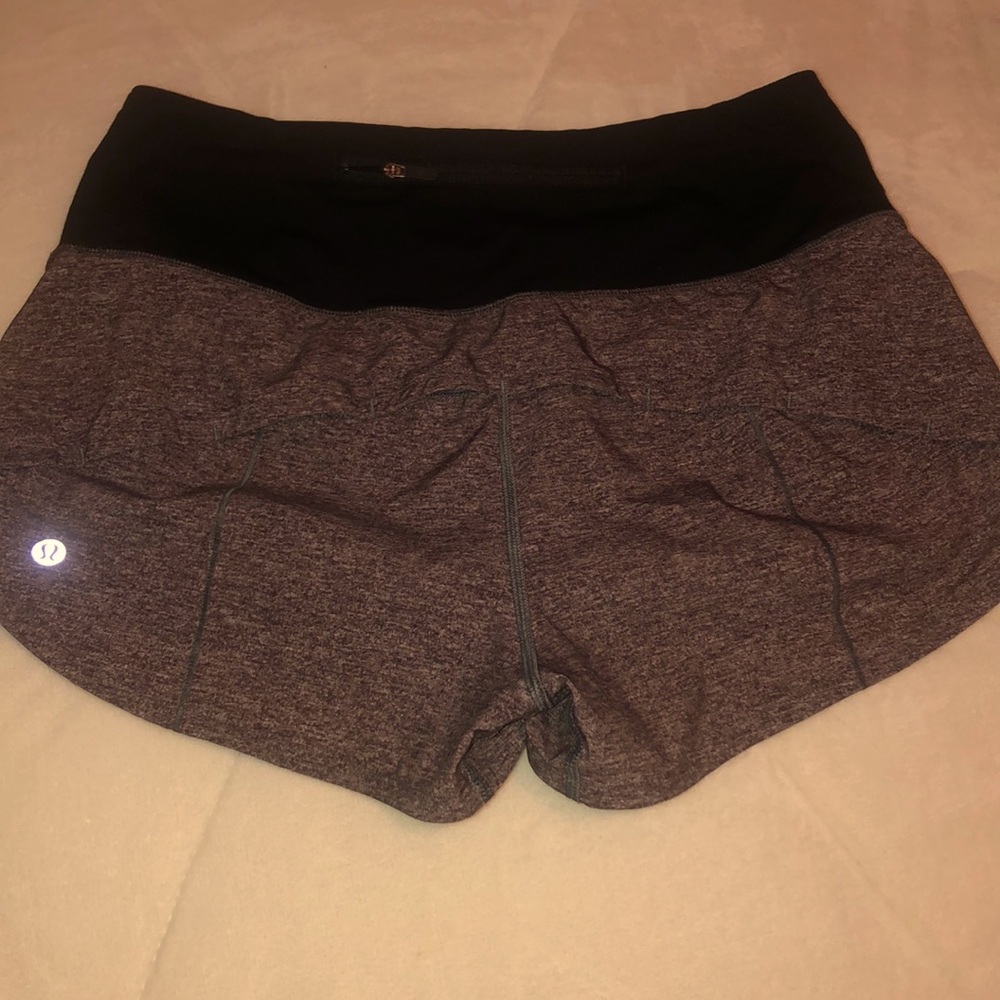 ❤️LULULEMON SHORTS!